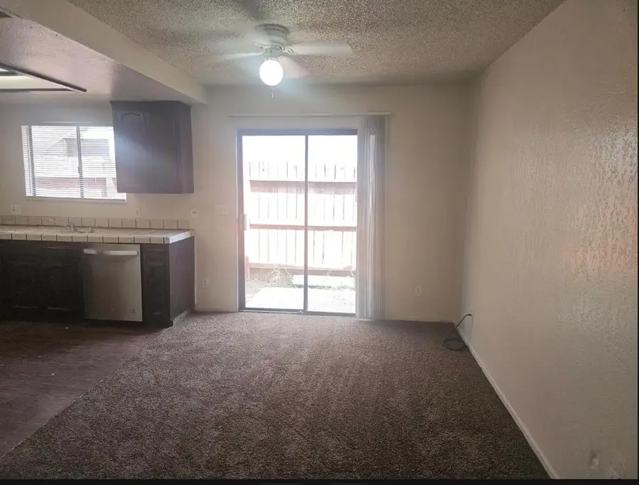 2336 N Fruit Avenue, Fresno, CA 93705 - #3