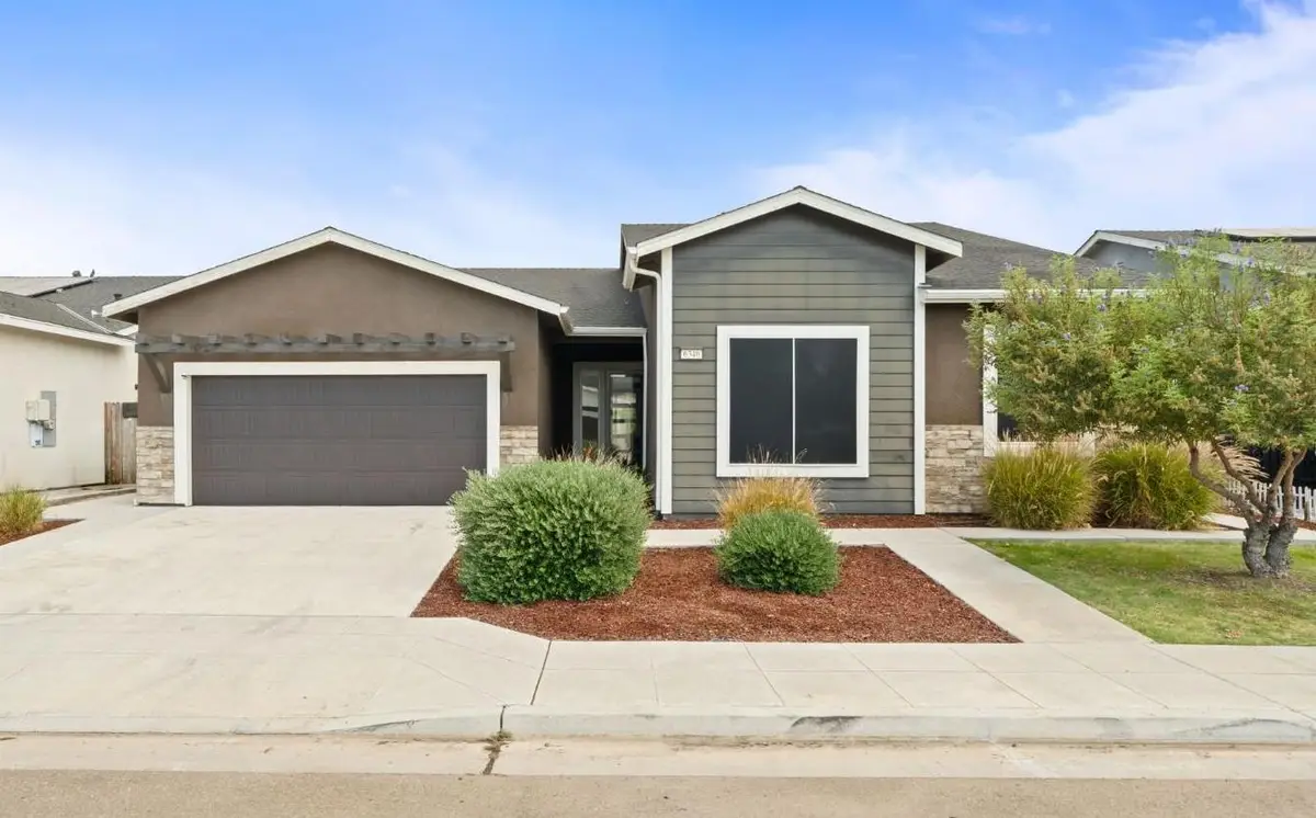 6346 E Fedora Avenue, Fresno, CA 93727 - #1