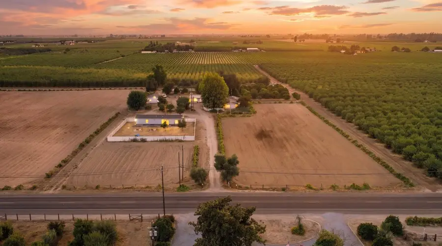 12725 S Fowler Avenue, Selma, CA 93662 - #2
