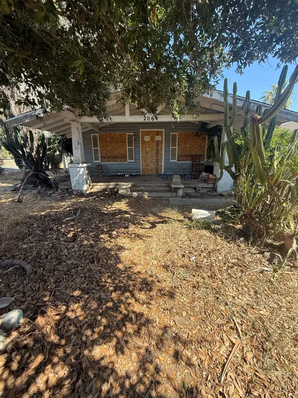 2064 3rd Street, Selma, CA 93662