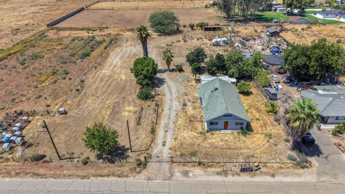 6071 S Clara, Fresno, CA 93706 - #1