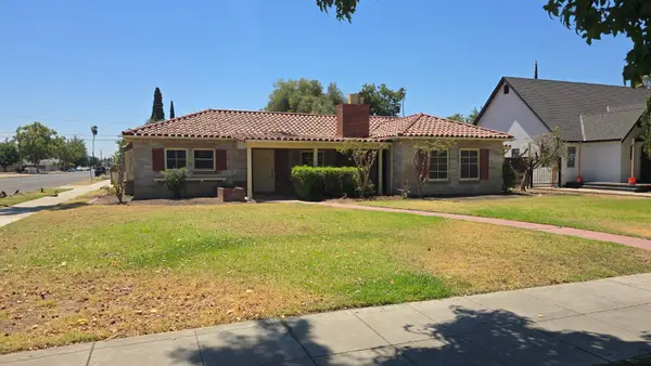 3966 Huntington Boulevard, Fresno, CA 93702