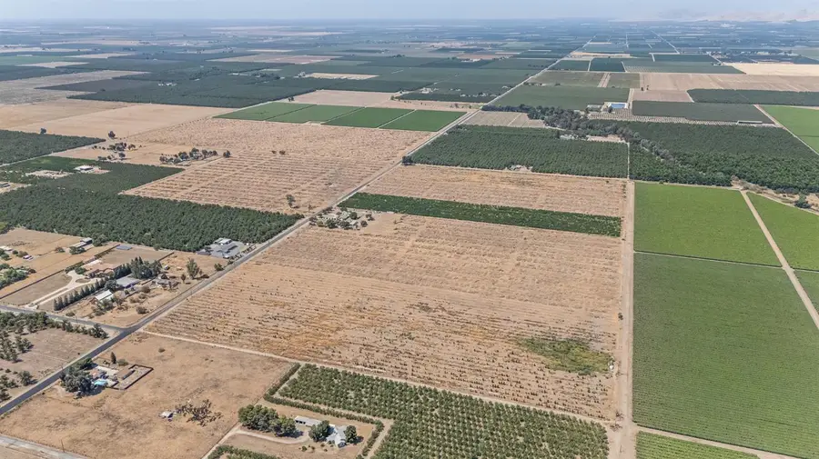 16605 Road 208, Porterville, CA 93257 - #3