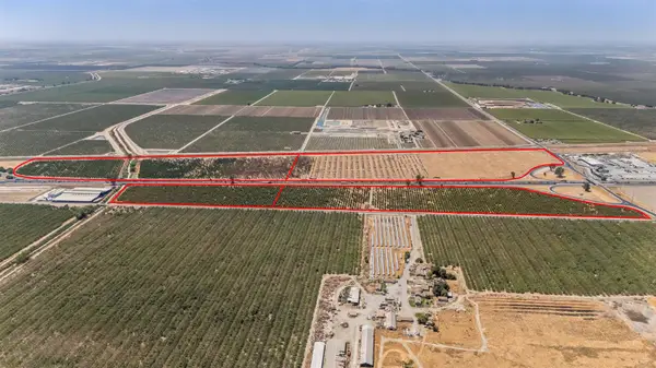 1 Rd 112, Tulare, CA 93274