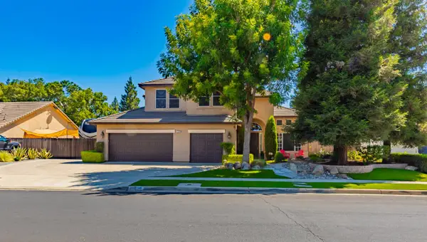 1283 Coventry Avenue, Clovis, CA 93611
