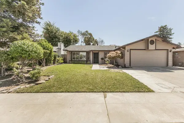 5193 W Hampton Way, Fresno, CA 93722