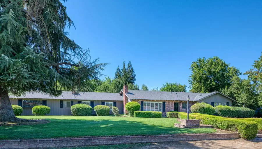 1565 W Barstow, Fresno, CA 93711 - #2