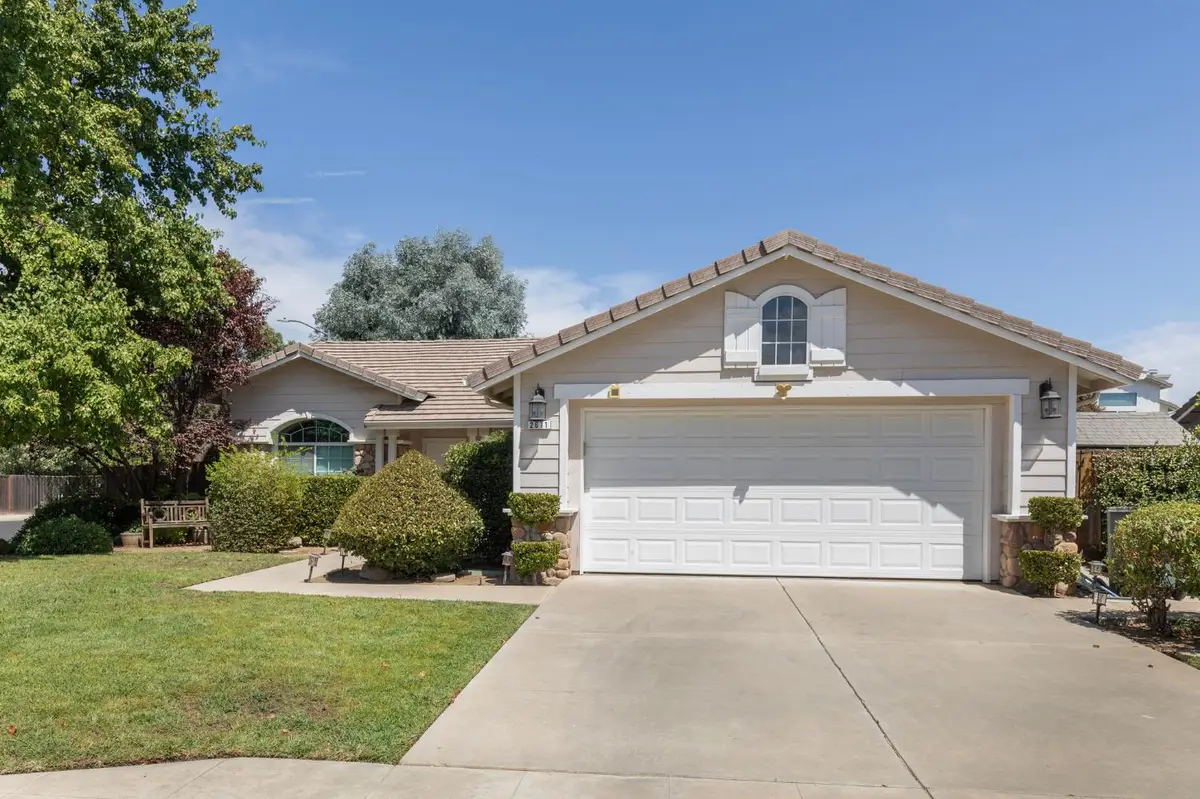 2671 Dennis Avenue, Clovis, CA 93611 - #1