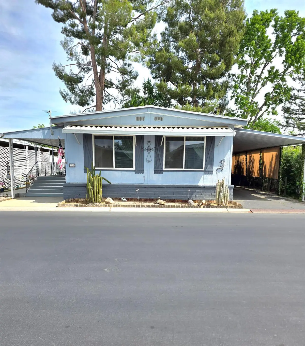 2706 W Ashlan Avenue #25, Fresno, CA 93705 - #1