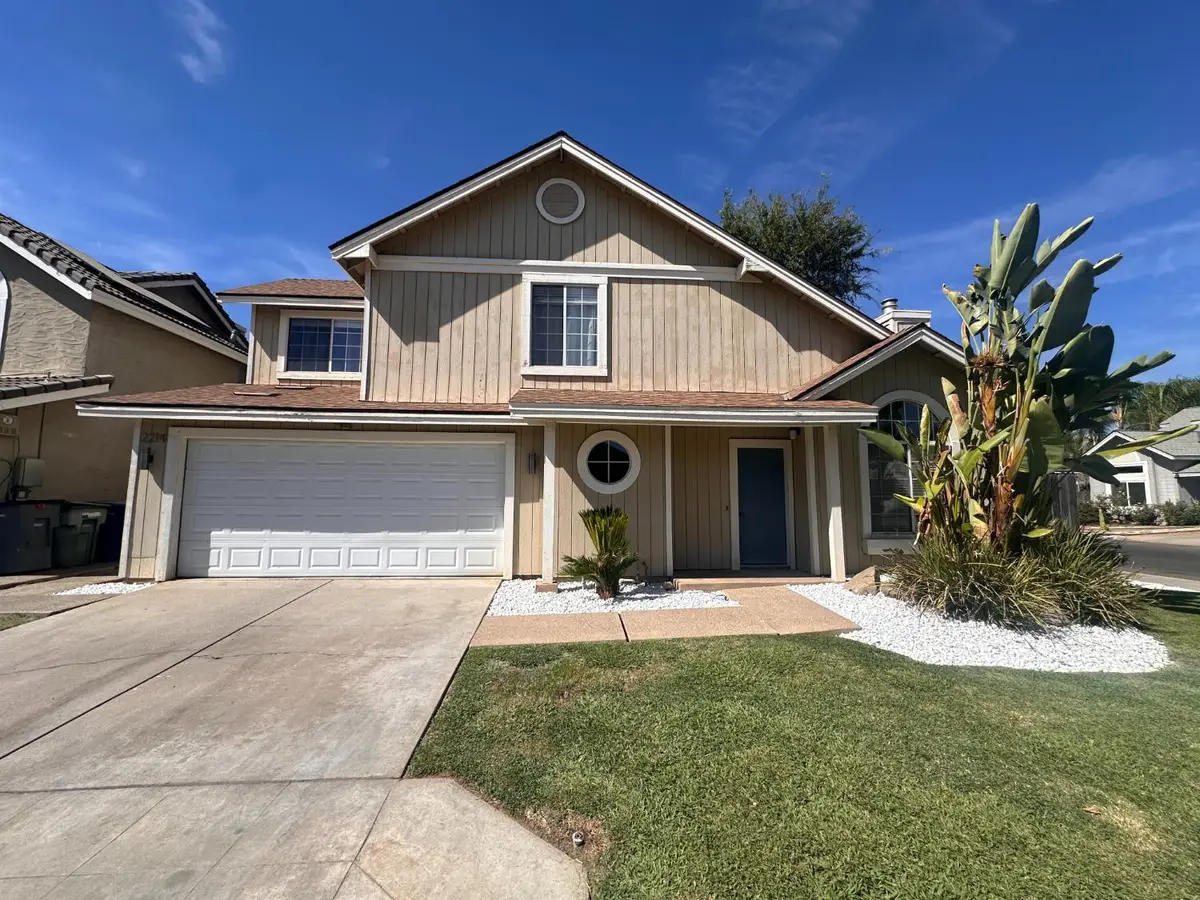 2214 E Chennault Avenue, Fresno, CA 93720 - #1