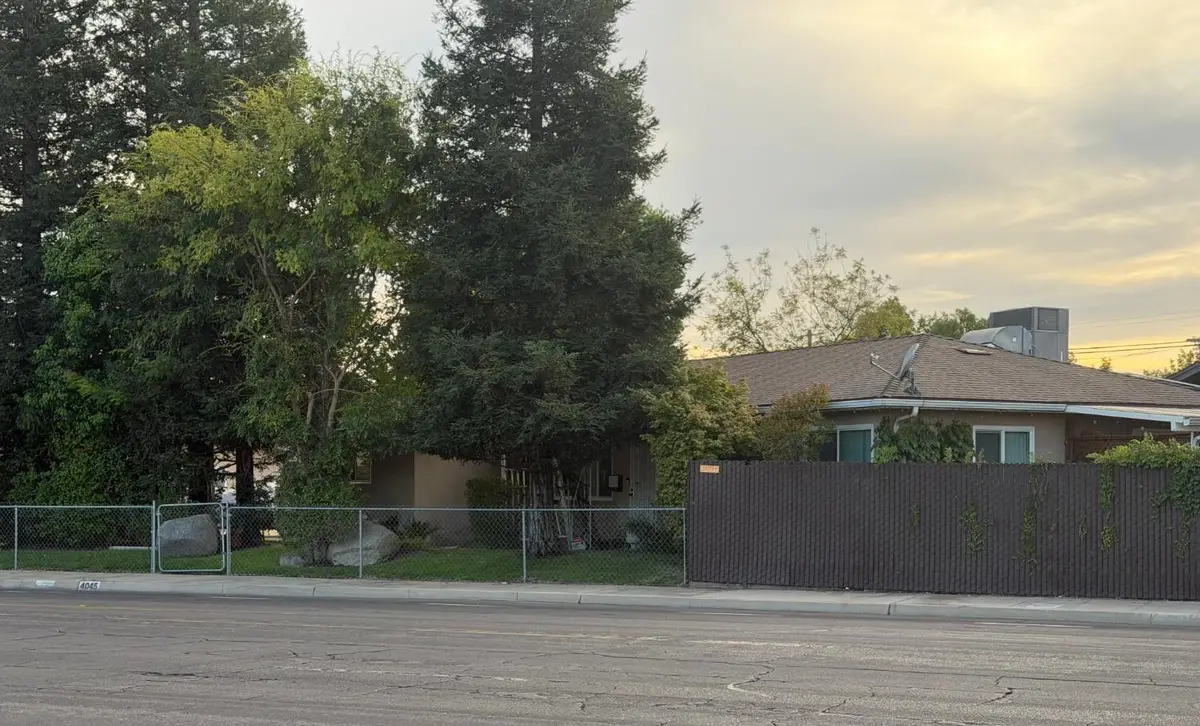 4045 N Millbrook Avenue, Fresno, CA 93726 - #1