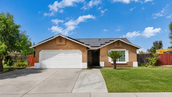 3004 Northhill Street, Selma, CA 93662