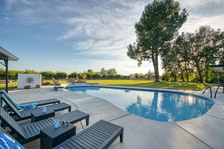 11735 E Santa Ana Avenue, Clovis, CA 93619 - #3