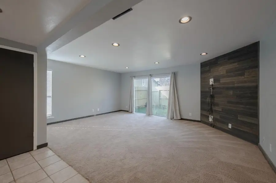 4875 N Backer Avenue #141, Fresno, CA 93726 - #3