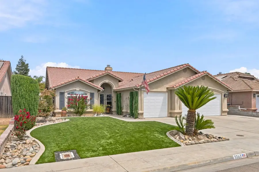 3363 Cambria Avenue, Madera, CA 93637 - #2