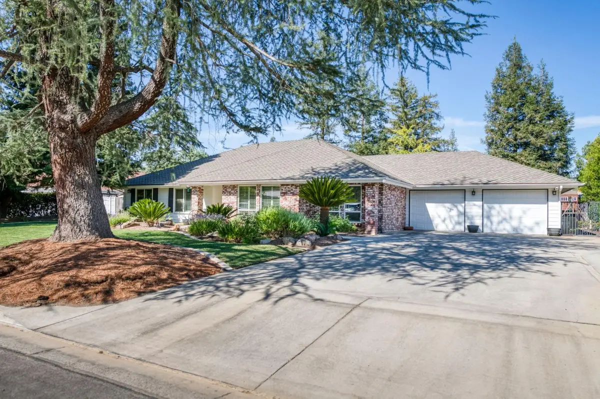 5429 N Pleasant, Fresno, CA 93711 - #1