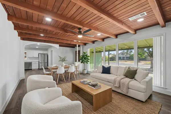 1049 N Farris Avenue, Fresno, CA 93728