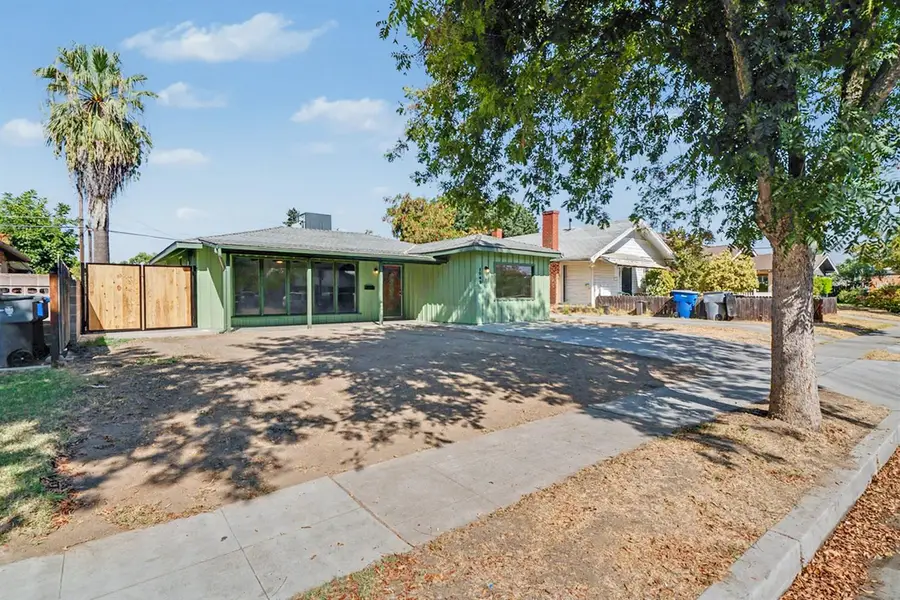 1049 N Farris Avenue, Fresno, CA 93728 - #3