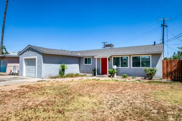 4516 N Anna Street, Fresno, CA 93726