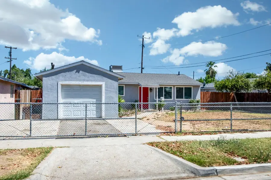 4516 N Anna Street, Fresno, CA 93726 - #3