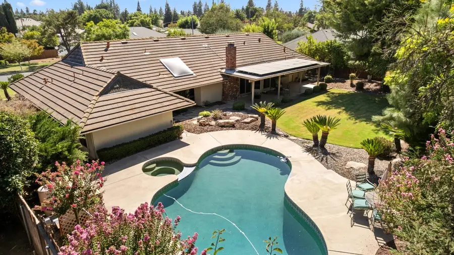 2710 W Palo Alto Avenue, Fresno, CA 93711 - #3