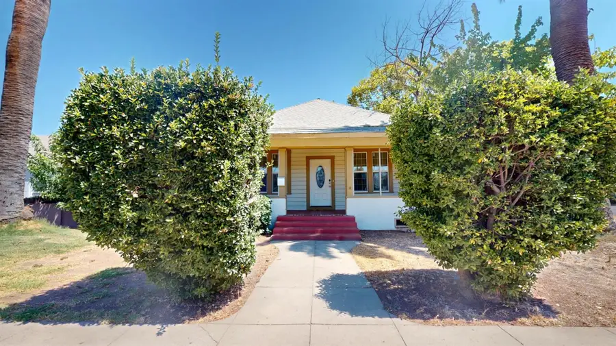 125 S I Street, Madera, CA 93637 - #3