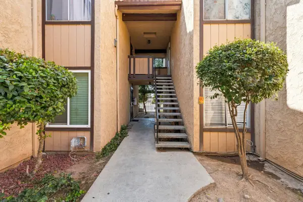 1550 W Ashlan Avenue #203, Fresno, CA 93705