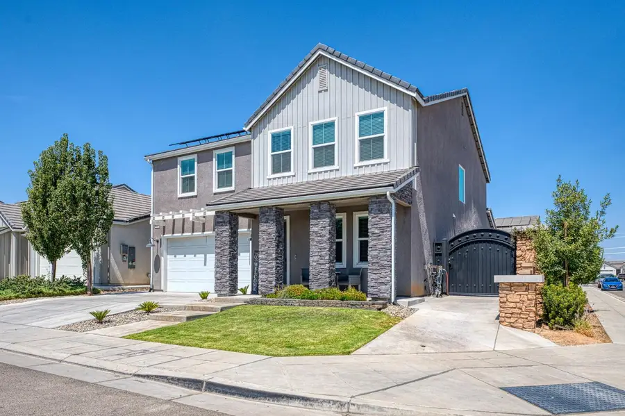 697 Expedition Way, Madera, CA 93636 - #2