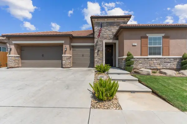 3977 Bellaire Avenue, Clovis, CA 93619
