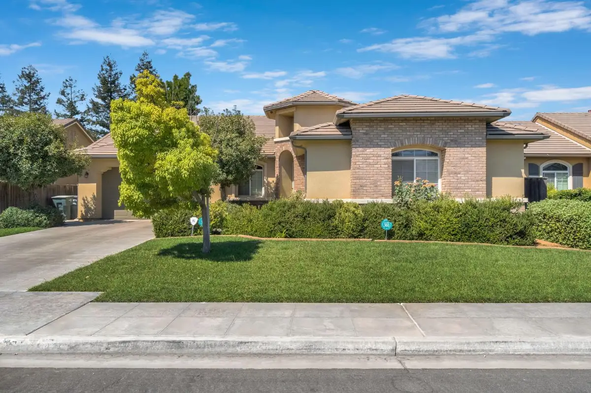 4203 N Bain Avenue, Fresno, CA 93722 - #1