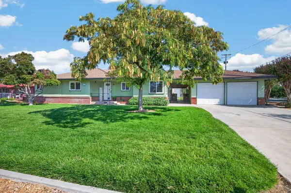 75 W Sierra Avenue, Clovis, CA 93612