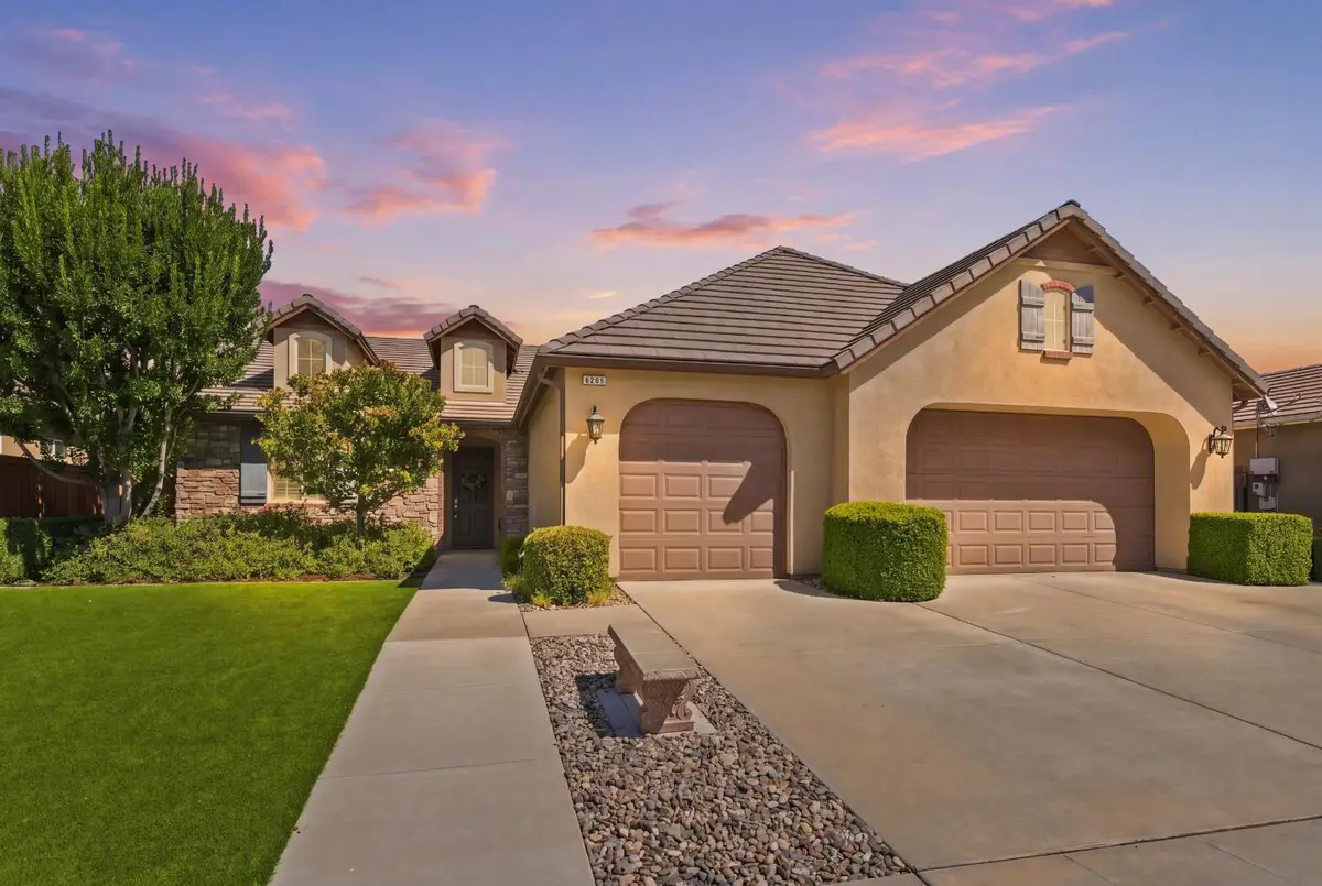 3253 Purvis Avenue, Clovis, CA 93619 - #1