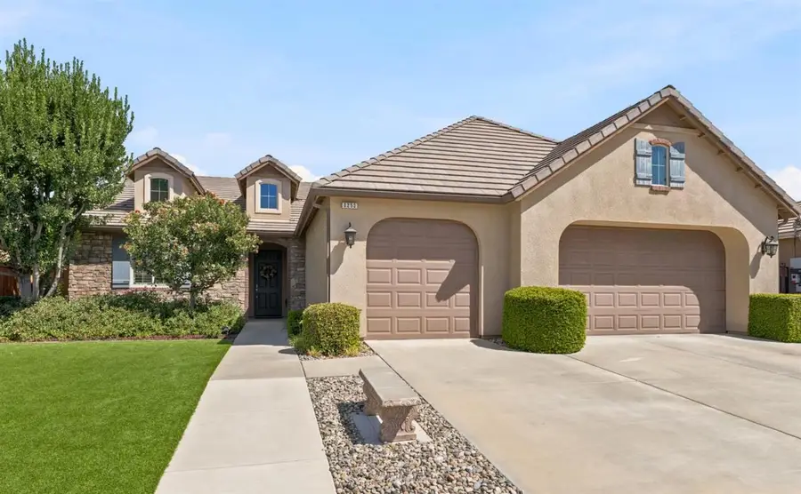 3253 Purvis Avenue, Clovis, CA 93619 - #2