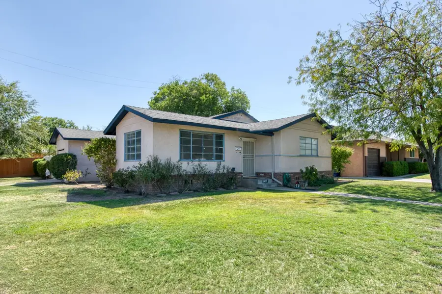1407 W Sussex Way, Fresno, CA 93705 - #2
