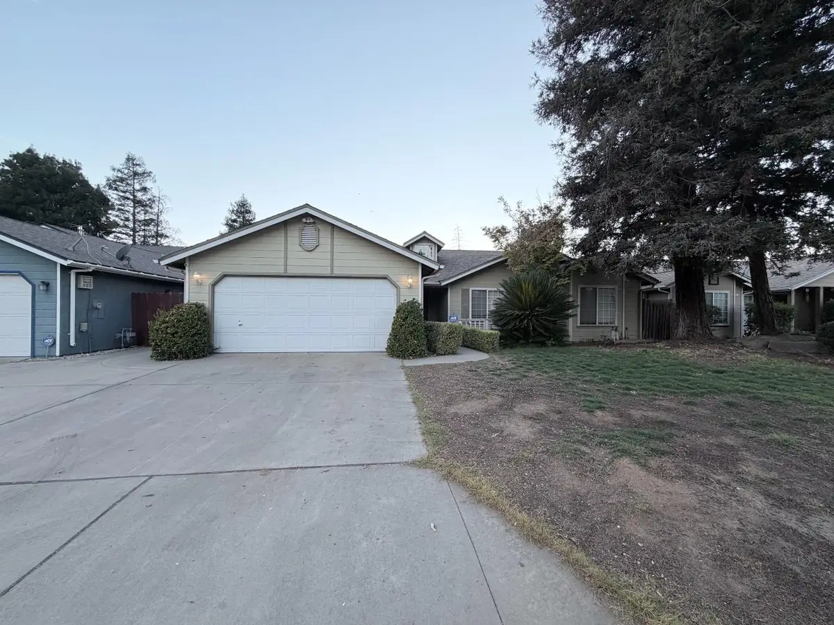 2253 N Katy Avenue, Fresno, CA 93722 - #1