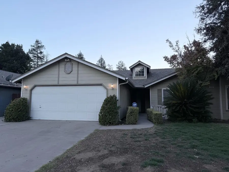 2253 N Katy Avenue, Fresno, CA 93722 - #3