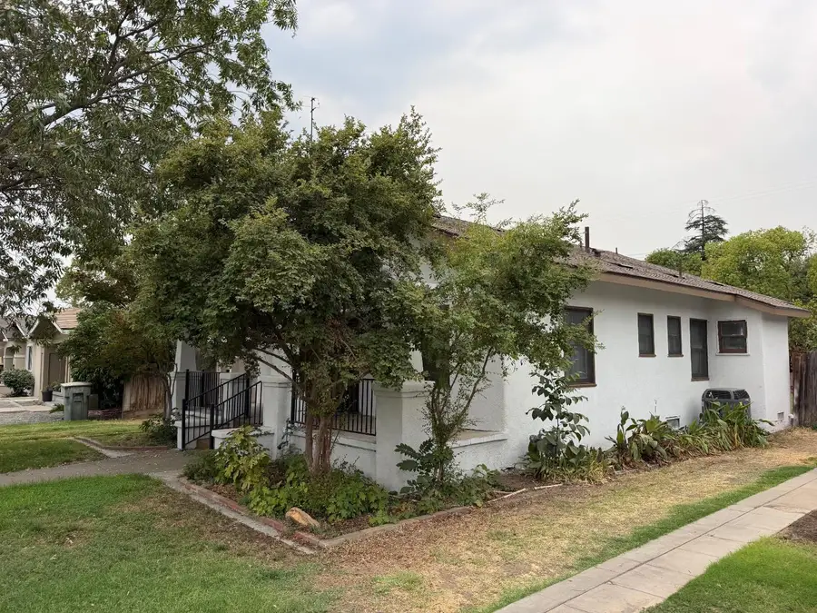1353 N Wilson Avenue, Fresno, CA 93728 - #3