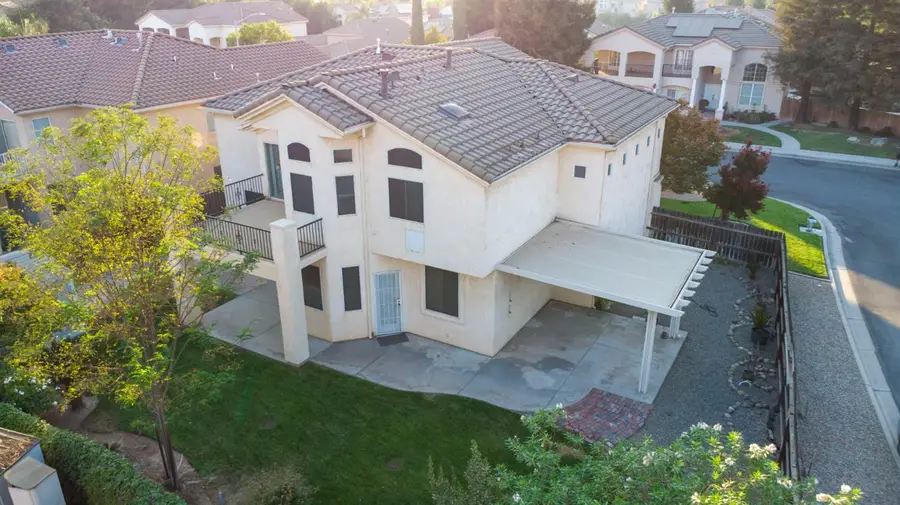 7638 N Bain Avenue, Fresno, CA 93722 - #3