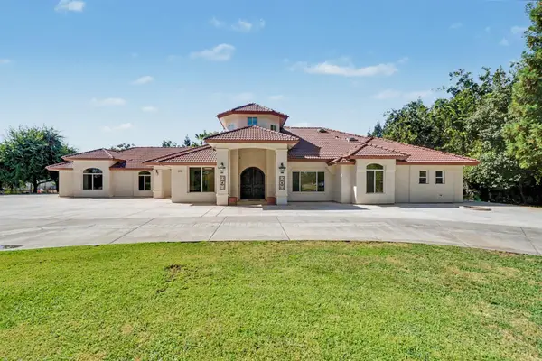7879 E Garland Avenue, Fresno, CA 93737