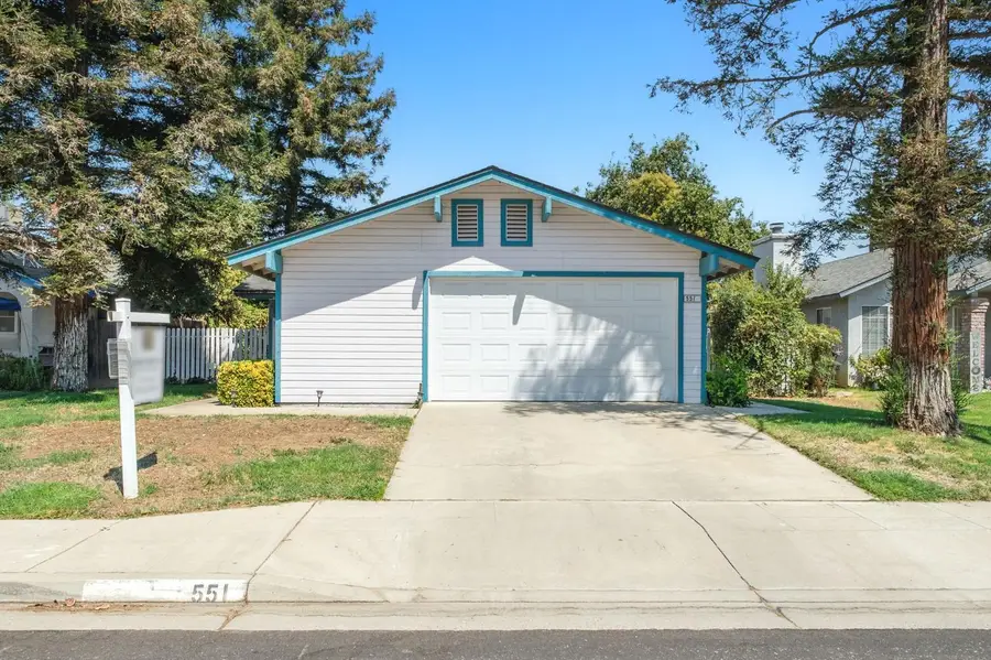 551 W Pat Drive, Clovis, CA 93612 - #2