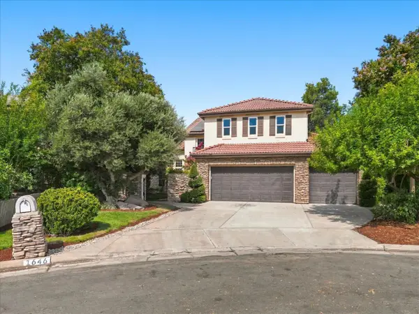 1646 E Desert Island Drive, Fresno, CA 93730