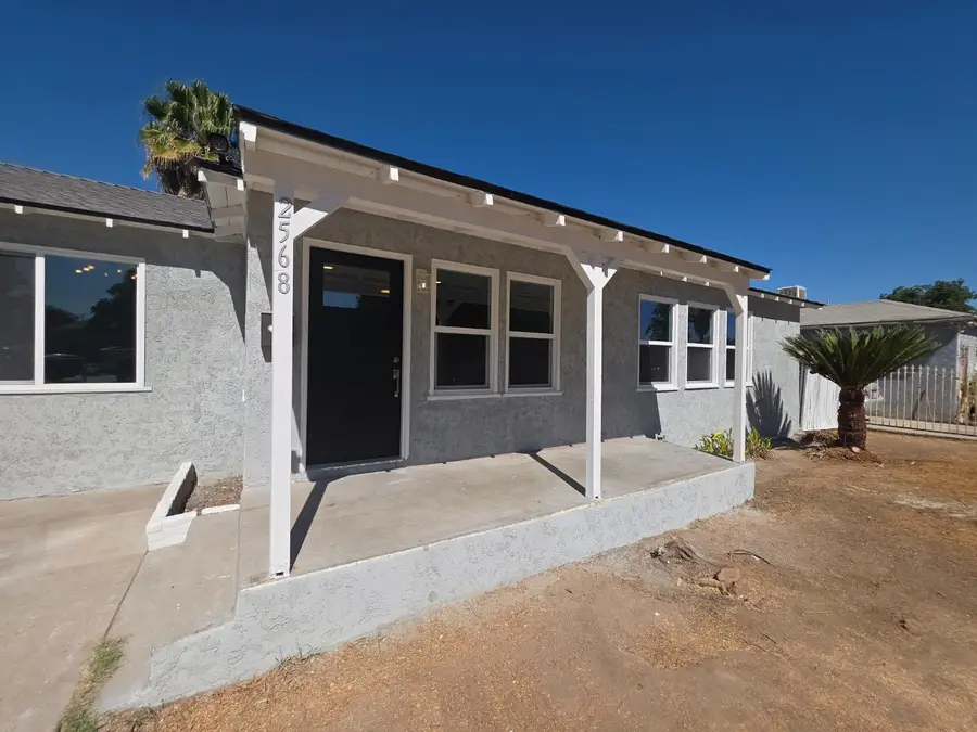 2568 Lotus Avenue, Fresno, CA 93706 - #2