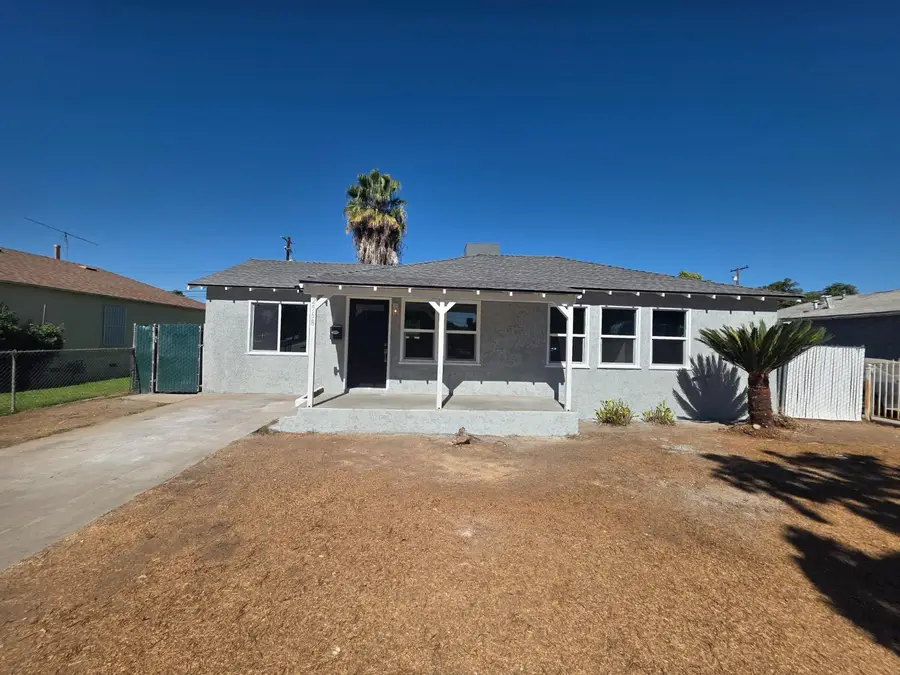 2568 Lotus Avenue, Fresno, CA 93706 - #3