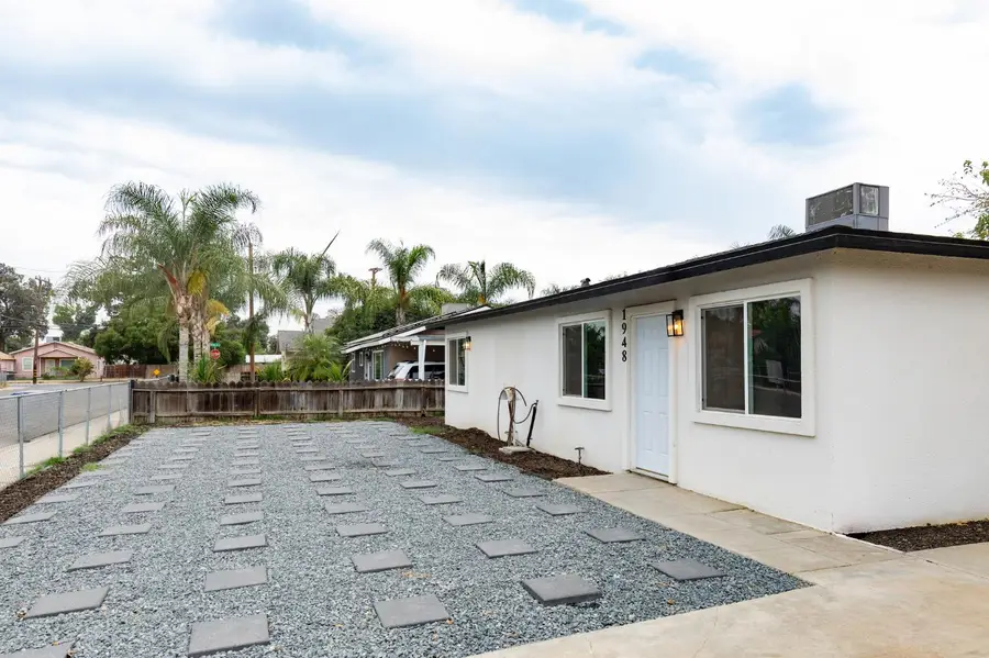 1948 N Encina Street, Visalia, CA 93291 - #3