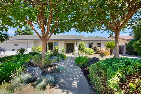 317 Circle Drive, Chowchilla, CA 93610