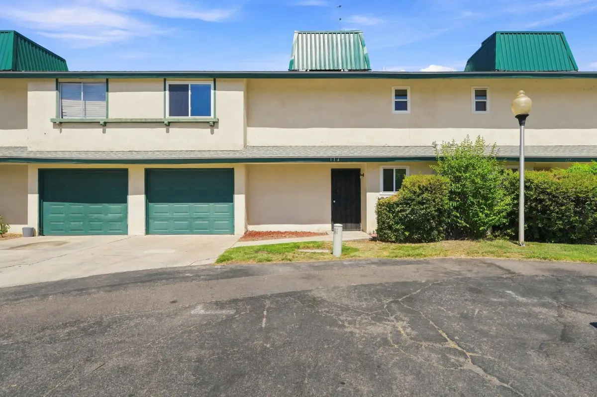 4929 N Winery Circle #114, Fresno, CA 93726 - #1