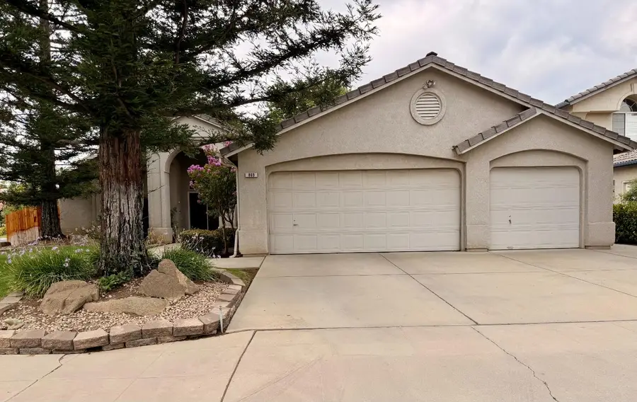 869 Spruce Avenue, Clovis, CA 93611 - #3