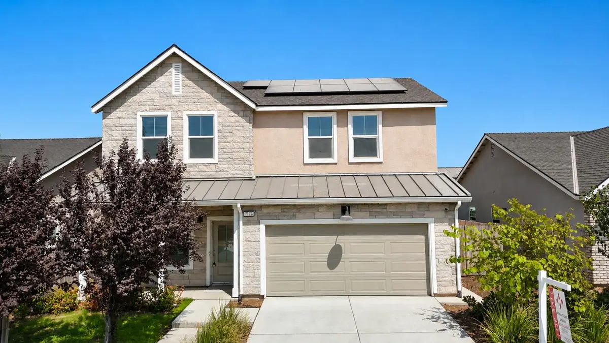 7124 W Poe Avenue, Fresno, CA 93723 - #1
