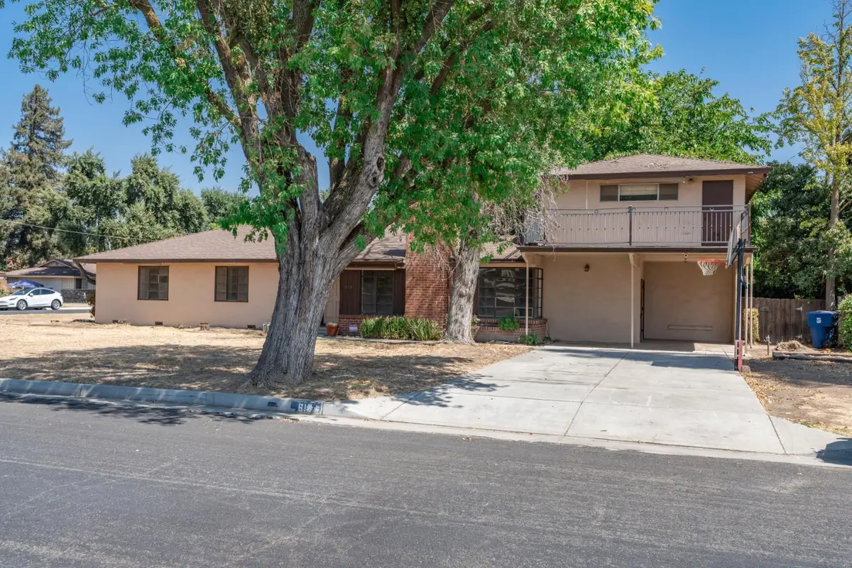 619 Foster Avenue, Madera, CA 93637 - #1