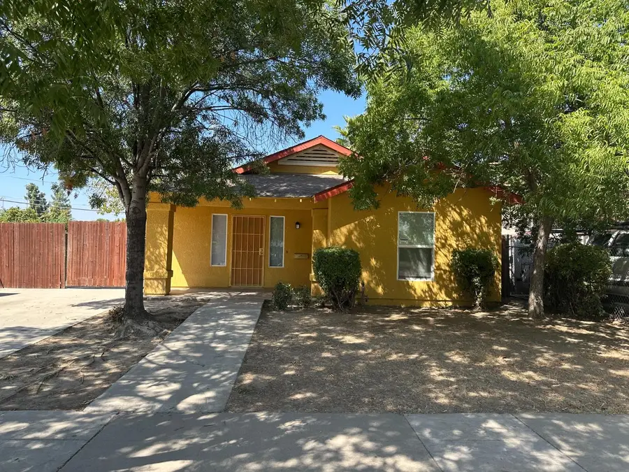 2253 N San Pablo Avenue, Fresno, CA 93704 - #2